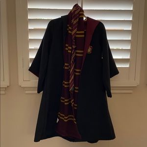 Harry Potter gryffindor cloak, necktie and scarf